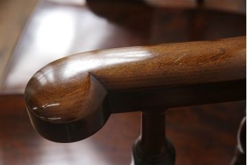 中古　美品　激レア　特注品　松本民芸家具　桜　漆の艶が美しい大キャプテンチェア(回転チェア、回転いす、イス、アームチェア、ウインザーチェア、ウィンザーチェア、板座チェア)(R-070700)