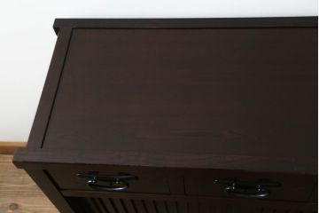 中古　上質な和の空間を演出する水屋箪笥サイドボード(サイドキャビネット、収納棚、戸棚、食器棚、茶箪笥)(R-070706)