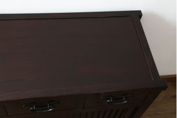 中古　上質な和の空間を演出する水屋箪笥サイドボード(サイドキャビネット、収納棚、戸棚、食器棚、茶箪笥)(R-070706)