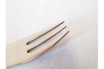 デンマーク　シンプルなデザインで取り入れやすいステンレストレー&ティーポット&ROSTFREIフォーク6本セット(ロストフライ、キッチン雑貨、北欧雑貨、カトラリー、テーブルウェア)(R-070714)