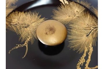 明治〜大正　木製漆器　緻密に描かれた松の金蒔絵が高級感溢れるお櫃・お盆・しゃもじセット(トレー、トレイ、おひつ、松の実、行器、飯器、伝統和食器)(R-070716)