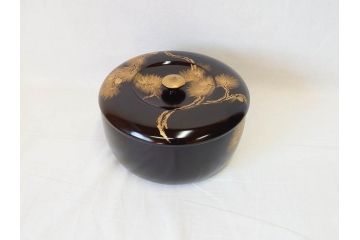 明治〜大正　木製漆器　緻密に描かれた松の金蒔絵が高級感溢れるお櫃・お盆・しゃもじセット(トレー、トレイ、おひつ、松の実、行器、飯器、伝統和食器)(R-070717)