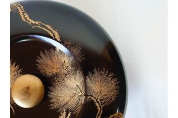 明治〜大正　木製漆器　緻密に描かれた松の金蒔絵が高級感溢れるお櫃・お盆・しゃもじセット(トレー、トレイ、おひつ、松の実、行器、飯器、伝統和食器)(R-070717)