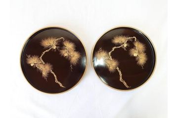 明治〜大正　木製漆器　緻密に描かれた松の金蒔絵が高級感溢れるお櫃・お盆・しゃもじセット(トレー、トレイ、おひつ、松の実、行器、飯器、伝統和食器)(R-070717)
