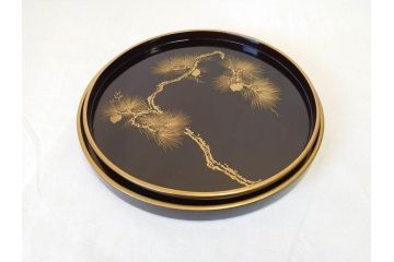 明治〜大正　木製漆器　緻密に描かれた松の金蒔絵が高級感溢れるお櫃・お盆・しゃもじセット(トレー、トレイ、おひつ、松の実、行器、飯器、伝統和食器)(R-070717)