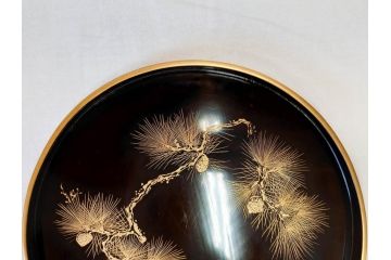 明治〜大正　木製漆器　緻密に描かれた松の金蒔絵が高級感溢れるお櫃・お盆・しゃもじセット(トレー、トレイ、おひつ、松の実、行器、飯器、伝統和食器)(R-070717)