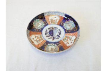 上手物　明治期　伊万里　二重角冨(角富)　金襴手　約17cm　5.6寸　精功に描かれた色絵が目を惹く中皿5枚セット(桃図、鳳凰、花鳥文、深皿、和皿、和食器、五寸六分)(R-070718)