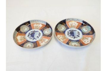 上手物　明治期　伊万里　二重角冨(角富)　金襴手　約17cm　5.6寸　精功に描かれた色絵が目を惹く中皿5枚セット(桃図、鳳凰、花鳥文、深皿、和皿、和食器、五寸六分)(R-070719)