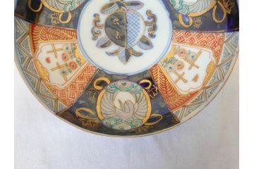 上手物　明治期　伊万里　二重角冨(角富)　金襴手　約17cm　5.6寸　精功に描かれた色絵が目を惹く中皿5枚セット(桃図、鳳凰、花鳥文、深皿、和皿、和食器、五寸六分)(R-070720)