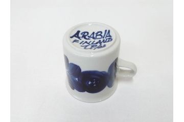 ARABIA FINLAND　Anemone(アネモネ)　Ulla Procope(ウラ・プロコッペ)　落ち着いた色合いが上品な雰囲気を高めるコーヒーカップ&ソーサー5客セット(アラビア、フィンランド、Sモデル、C&S、北欧食器)(R-070723)
