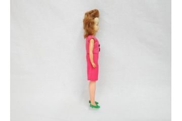 昭和中期　当時物　マテル社(MATELL)　バービー人形(Barbie)　アイデアル(IDEAL TOY CORP)　タミーちゃん BS-12(Tammy)　多数の服や小物・タンス付き　人形2体セット(ヴィンテージ、昭和レトロ、着せ替え人形、ビンテージドール、日本製)(R-070726)