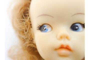 昭和中期　当時物　マテル社(MATELL)　バービー人形(Barbie)　アイデアル(IDEAL TOY CORP)　タミーちゃん BS-12(Tammy)　多数の服や小物・タンス付き　人形2体セット(ヴィンテージ、昭和レトロ、着せ替え人形、ビンテージドール、日本製)(R-070726)