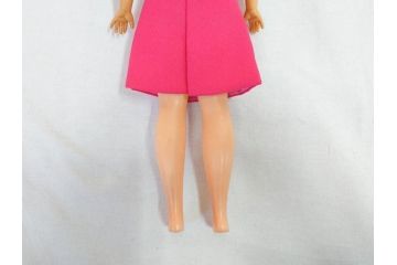 昭和中期　当時物　マテル社(MATELL)　バービー人形(Barbie)　アイデアル(IDEAL TOY CORP)　タミーちゃん BS-12(Tammy)　多数の服や小物・タンス付き　人形2体セット(ヴィンテージ、昭和レトロ、着せ替え人形、ビンテージドール、日本製)(R-070726)