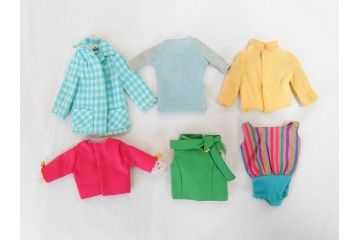 昭和中期　当時物　マテル社(MATELL)　バービー人形(Barbie)　アイデアル(IDEAL TOY CORP)　タミーちゃん BS-12(Tammy)　多数の服や小物・タンス付き　人形2体セット(ヴィンテージ、昭和レトロ、着せ替え人形、ビンテージドール、日本製)(R-070726)