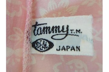 昭和中期　当時物　マテル社(MATELL)　バービー人形(Barbie)　アイデアル(IDEAL TOY CORP)　タミーちゃん BS-12(Tammy)　多数の服や小物・タンス付き　人形2体セット(ヴィンテージ、昭和レトロ、着せ替え人形、ビンテージドール、日本製)(R-070726)