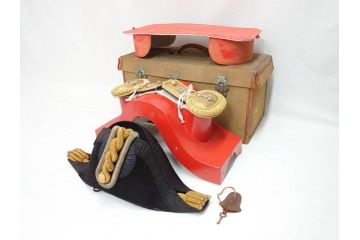 旧日本軍　海軍　尉官　トランク付き(鍵あり)　正帽&正肩章セット(大尉、中尉、少尉、相当官、大礼帽子、軍物、軍服小物、ミリタリー、正装、礼装)(R-070728)