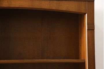 中古　DREXEL HERITAGE(ドレクセルヘリテイジ)　Triune(トライユン)　上品な佇まいのブックケース(シェルフ、本棚、飾り棚、キャビネット、収納棚)(R-070744)