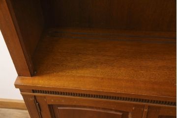 中古　DREXEL HERITAGE(ドレクセルヘリテイジ)　Triune(トライユン)　上品な佇まいのブックケース(シェルフ、本棚、飾り棚、キャビネット、収納棚)(R-070744)