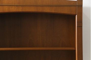 中古　DREXEL HERITAGE(ドレクセルヘリテイジ)　Triune(トライユン)　上品な佇まいのブックケース(シェルフ、本棚、飾り棚、キャビネット、収納棚)(R-070745)