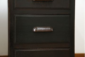 和製アンティーク　ナラ材　どっしりとした佇まいの組立式両袖机(ニーホールデスク、ワークデスク、オフィスデスク、在宅ワーク、在宅用)(R-070746)