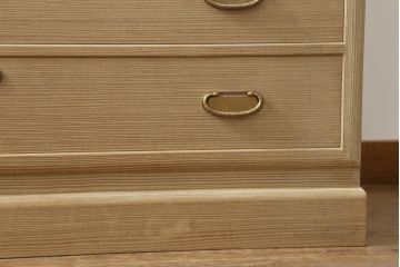 中古　伝統工芸士　田澤謙介作　かくし付き　上品な佇まいが魅力的な加茂総桐箪笥(大丸、総桐たんす、着物箪笥、チェスト、引き出し)(R-070747)