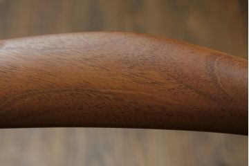 デンマークビンテージ　Johannes Hansen(ヨハネス・ハンセン)　Hans J Wegner(ハンス・J・ウェグナー)デザイン　THE CHAIR(ザ・チェア)　JH503　洗練された佇まいと曲線が美しいチェア(アームチェア、ダイニングチェア、椅子、イス、北欧、ヴィンテージ)(R-070750)