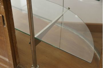 和製アンティーク　組み合わせ　昭和レトロな雰囲気を醸し出す曲げガラスの組み合わせとカウンターガラスケース(ショーケース、飾り棚、陳列棚、引き出し、店舗什器)(R-070755)