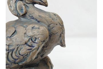 彫刻家　北村西望　1980年　白銅(洋銀)製　鳥寿　凛とした佇まいが美しい彫刻鳳凰(干支置物、酉、オブジェ、台座付き、共箱付き)(R-070765)