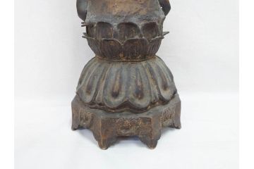 中国?　チベット?　唐物?　塗金　古銅　細かな所までこだわりが感じられる菩薩(仏像、仏教、観音、置物、オブジェ)(R-070768)