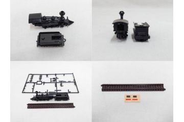 ミニチュア-鉄道シリーズ　C62型テンダ機関車(No.4)　クラウンモデル 蒸気機関車(D51・7100・C51)　ニチモ　ボストン　世界の戦車シリーズ(US ARMY/M109)　ロケットなど　古い乗り物のおもちゃまとめて(童友社、JAPANESE MODERN STEAM LOCOMOTIVE、C-735、MS-58、AX-01、玩具、ブリキ、プラモデル、ソフビ)(R-070769)