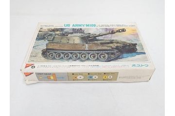ミニチュア-鉄道シリーズ　C62型テンダ機関車(No.4)　クラウンモデル 蒸気機関車(D51・7100・C51)　ニチモ　ボストン　世界の戦車シリーズ(US ARMY/M109)　ロケットなど　古い乗り物のおもちゃまとめて(童友社、JAPANESE MODERN STEAM LOCOMOTIVE、C-735、MS-58、AX-01、玩具、ブリキ、プラモデル、ソフビ)(R-070769)