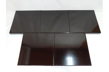 加藤勝次郎　輪島塗　総黒金縁文人松　別製　布着堅地　美しい金蒔絵が上品な雰囲気を感じさせる会席膳10客セット(木製、お膳、漆器、沈金、松葉、松の実、箱付き、袋付き)(R-070771)