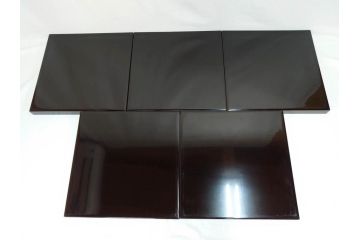 加藤勝次郎　輪島塗　総黒金縁文人松　別製　布着堅地　美しい金蒔絵が上品な雰囲気を感じさせる会席膳10客セット(木製、お膳、漆器、沈金、松葉、松の実、箱付き、袋付き)(R-070771)