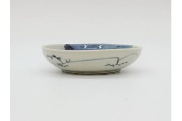江戸期　古伊万里　染付　約13cm　4.3寸　松の絵が柔らかい雰囲気を醸し出す小皿3枚セット(深皿、和皿、和食器、四寸三分)(R-070775)