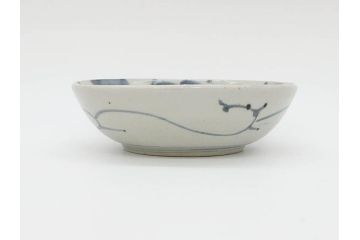 江戸期　古伊万里　染付　草花文　五弁花文　約14cm　4.4寸　落ち着いた色合いが上品な印象を与えるなます皿3枚セット(深皿、和皿、和食器、四寸四分)(R-070776)