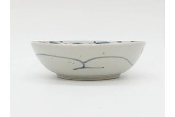 江戸期　古伊万里　染付　草花文　五弁花文　約14cm　4.4寸　落ち着いた色合いが上品な印象を与えるなます皿3枚セット(深皿、和皿、和食器、四寸四分)(R-070776)