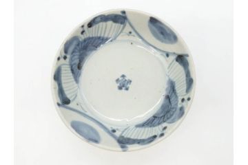 江戸期　古伊万里　染付　草花文　五弁花文　約14cm　4.4寸　落ち着いた色合いが上品な印象を与えるなます皿3枚セット(深皿、和皿、和食器、四寸四分)(R-070776)