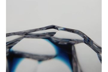 日本工芸会正会員　渡邊明　未使用品　被硝子　繊細なカットが美しく上品な雰囲気の切子器揃5客セット(酒杯、盃、ガラス、ショットグラス、ぐい呑み、共箱付き)(R-070777)