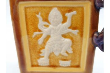 九谷焼　徳田八十吉　瑞稲釉(瑞穂?)　菱形　四天王図　龍双耳　観音摘　意匠を凝らしたつくりが見事な香炉(共箱付き)(R-070782)