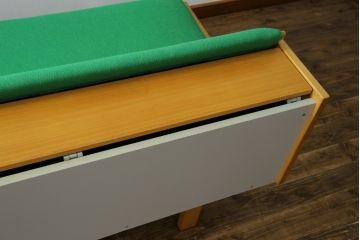 北欧ビンテージ　デンマーク製　ハンス・J・ウェグナー　GE258　グリーンカラーが空間のアクセントになる機能性抜群のデイベッド(ソファベッド、3人掛けソファ、ヴィンテージ、北欧)(R-070806)
