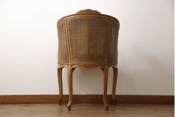 フランスアンティーク　高級品!!　ビーチ材　手の込んだ造りが魅力のラタンアームチェア(イージーチェア、ラウンジチェア、1人掛けソファ、椅子、イス)(R-070810)