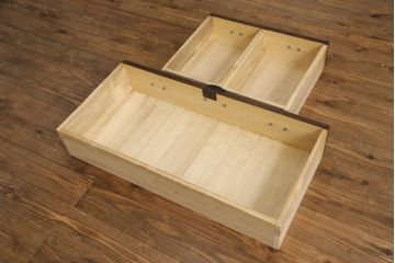 中古　高級品!!　引き出し13杯の収納力が魅力的なアンティーク調帳場箪笥(チェスト、時代箪笥、和タンス、収納たんす、整理タンス、引き出し)(R-070812)