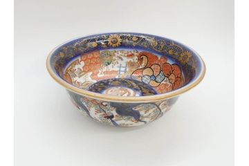 明治期　上手物　伊万里　金彩　色絵　鳳凰　龍　花鳥文　約28cm　9.2寸　鮮やかな色彩が素敵な大鉢(深鉢、和皿、和食器、共箱付き、九寸二分)(R-070849)