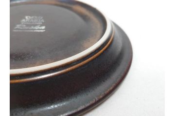 ARABIA FINLAND　Ruska(ルスカ)　Ulla Procope(ウラ・プロコッペ)　それぞれ違った深みのあるブラウンが魅力的なコーヒーカップ&ソーサー4客セット(アラビア、フィンランド、Sモデル、北欧食器、C&S)(R-070853)