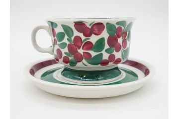 ARABIA FINLAND　希少シリーズ　Purpuri Jenkka(プルプリ イェンカ)　Ulla Procope(ウラ・プロコッペ)　可愛らしいデザインで華やかな雰囲気溢れるカップ&ソーサー3客セット(アラビア、フィンランド、北欧食器、C&S)(R-070857)