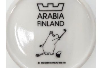 ARABIA FINLAND　廃盤　ムーミンシリーズ　可愛らしいデザインながらも落ち着いた雰囲気を醸し出すマグカップ2客セット(アラビア、フィンランド、Moomin、ムーミンパパ、北欧食器)(R-070860)