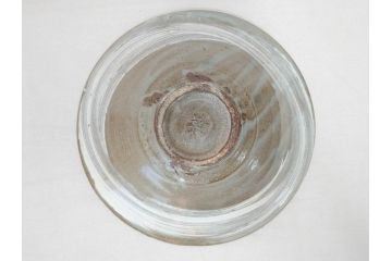小林東五　對州窯　刷毛目(はけめ)　約21cm　6.9寸　上品な和の趣溢れる平皿(深皿、和皿、和食器、六寸九分、共箱付き)(R-070867)
