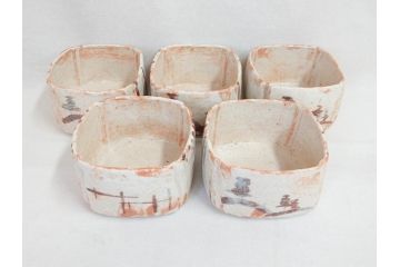時代物　絵志野(絵志埜)　金継ぎ　優しい色合いが親しみを感じる入隅四方向付5客セット(尾州門戸家伝来、美濃焼、和食器、共箱付き)(R-070871)