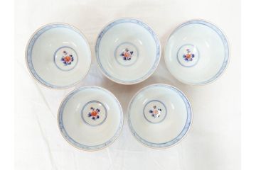 明治期　九谷焼　色絵　龍文　約11cm　3.6寸　食卓を鮮やかに演出する蓋付き茶碗5客セット(三寸六分、和食器)(R-070873)
