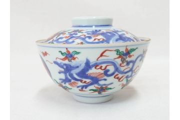 明治期　九谷焼　色絵　龍文　約11cm　3.6寸　食卓を鮮やかに演出する蓋付き茶碗5客セット(三寸六分、和食器)(R-070873)